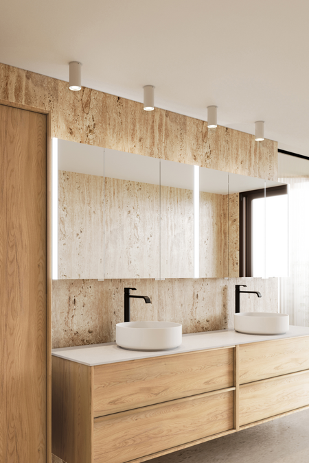 Six door mirror cabinet with surface lighting Modena Q04