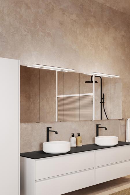 Six door mirror cabinet with top lighting Modena Q09