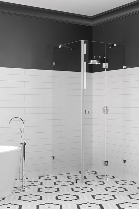 Shower enclosure with a fixed wall and a hinged door with a fixed part Vetro 542 (511x514)